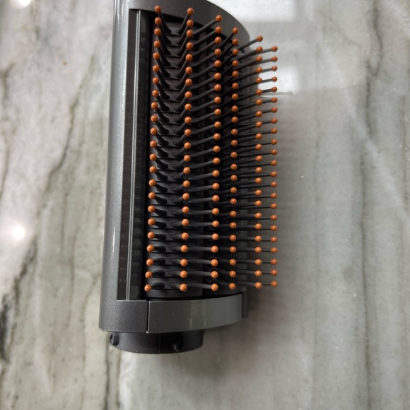 Dyson Hair Sell Or Trade Dyson Airwrap Multistyler Complete Long